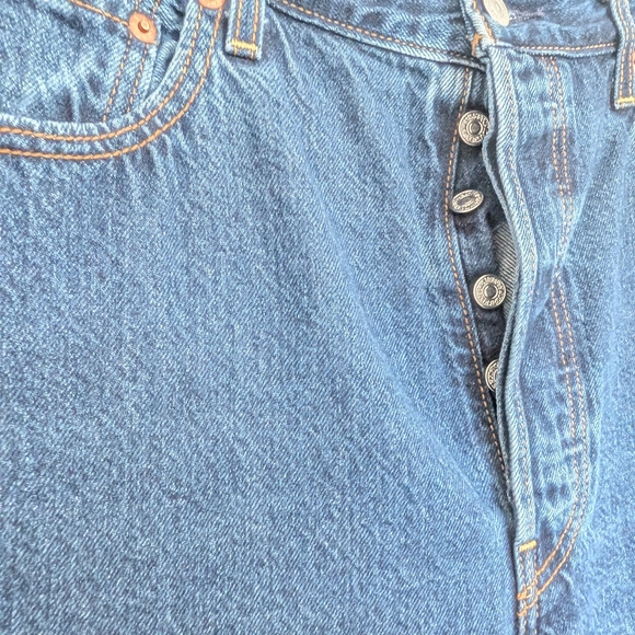 Levi's Vintage Dark Wash Ribcage Straight Ankle Size 33 With Button Fly - Picture 7 of 9